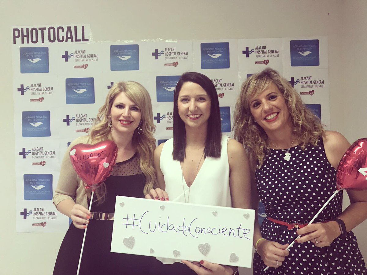 CarreresM's tweet photo. Gran experiencia retransmitiendo en redes la I Jornada Provincial con dos grandes referentes @neladomingo @_Ruthlopez #cuidadoconsciente https://t.co/TmLVEPD5AN