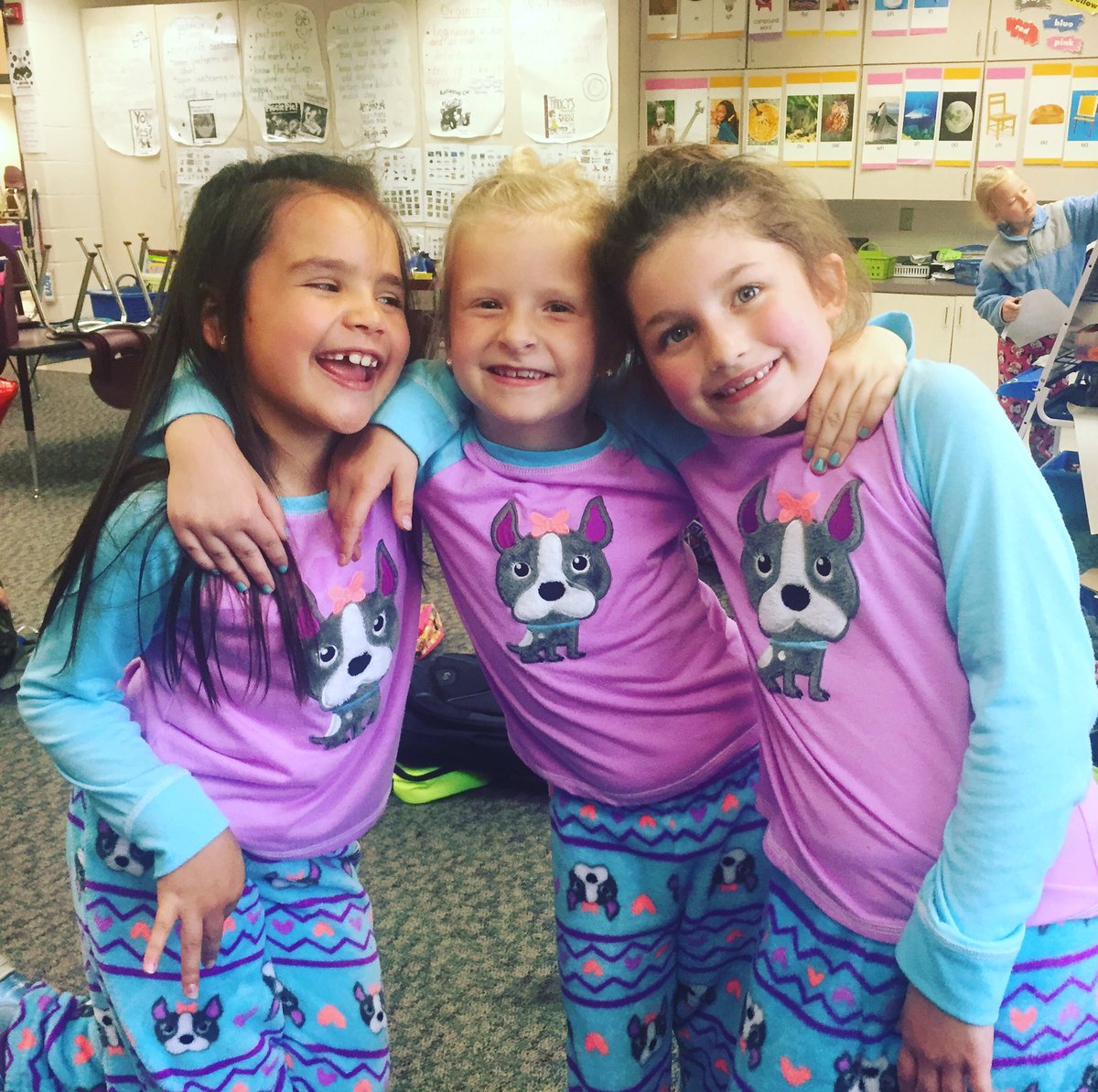 CoatsKimberly's tweet photo. Pajama Day is ALWAYS Fun👏🏼😊❤️💖😍 https://t.co/JVG8gH47N4