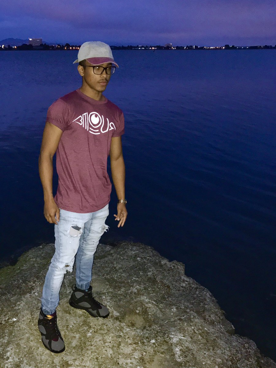 BitiousApparel's tweet photo. Wear it however you like, as long as you're Bitious. #BitiousLifestyle #BitiousApparel #CBA https://t.co/co0rx8fAAh