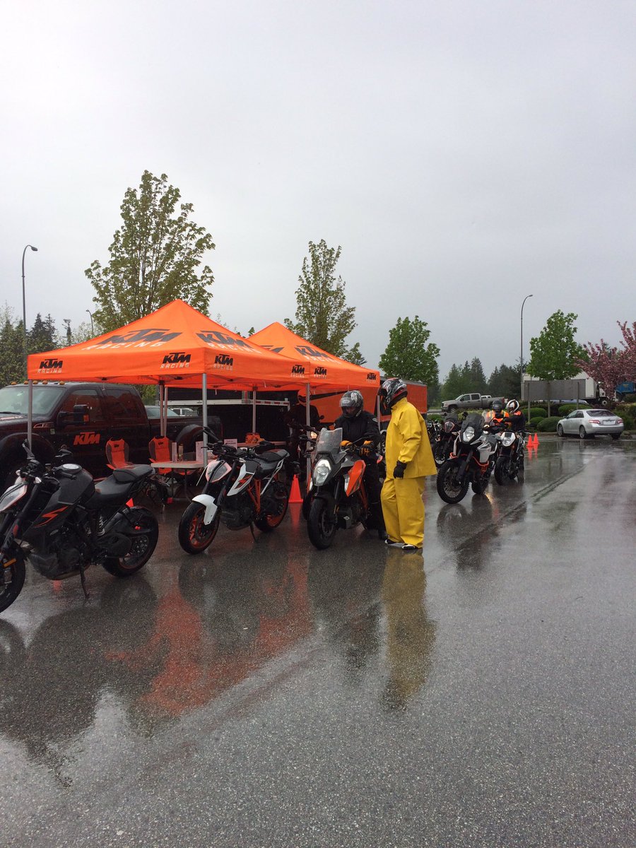Gateway_of_Hope's tweet photo. Perfect #BCSpring day to ride @holeshotmotorsports KTM Demo Day! https://t.co/tybEsPtQdp
