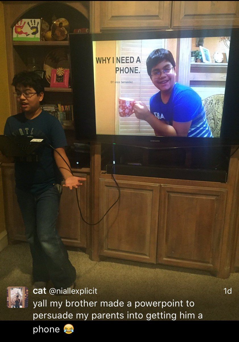 introvertsmemes's tweet image. I'M SCREAMING 😂😭