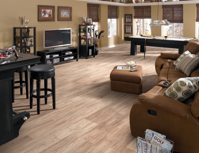 InterfaceLtdGh's tweet image. Laminate is a great choice when you are looking to #update your old  #flooring #laminateflooring #homerenovation #accrahomesat #Accra  🇬🇭