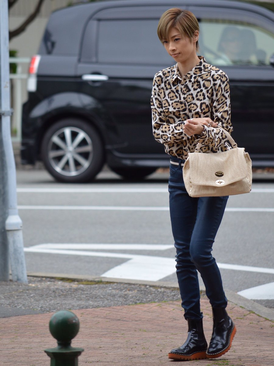 明日 海 りお twitter