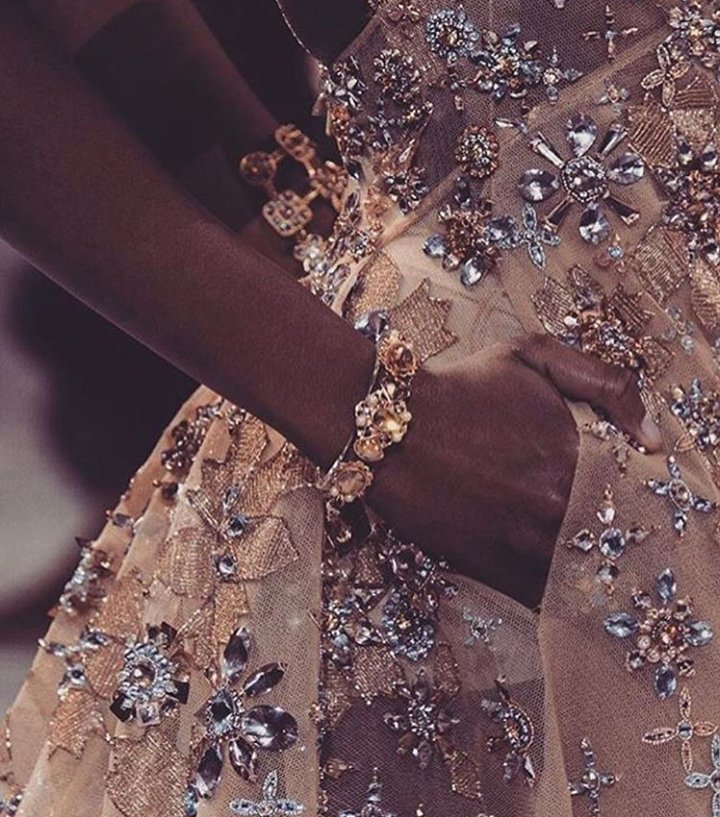 ChooseOne___'s tweet image. You are a diamond: Delicate but strong. 💎💎💎