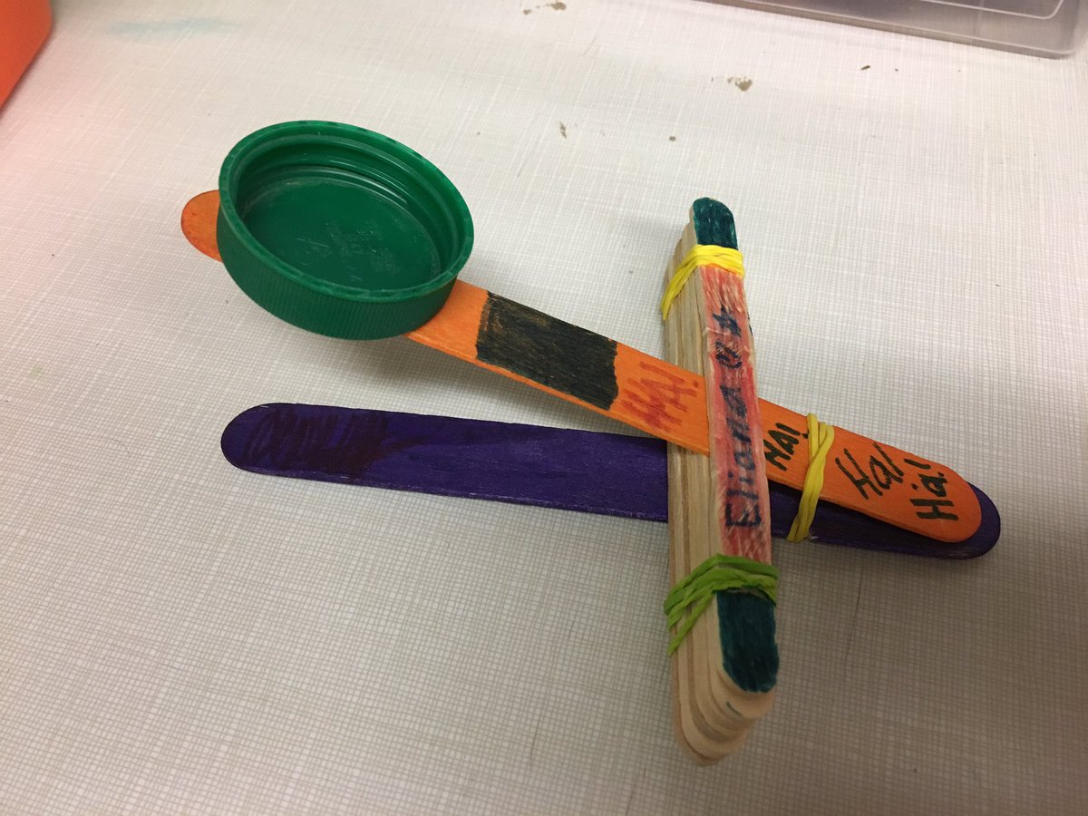 judith_hardman's tweet image. We made 21 catapults today!  Elastic band tying slowed us down so testing them out will be next week. The &quot;experts&quot; helped! #applieddesign