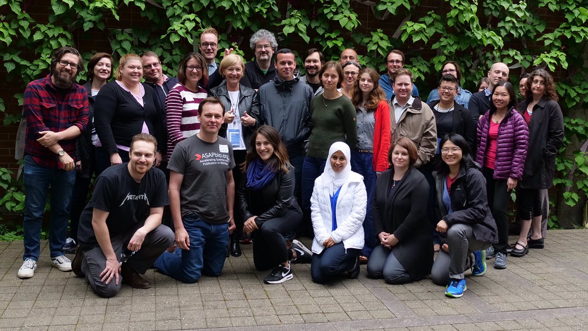 elthenerd's tweet photo. Whoo! We're done Day 2 of our @LibCarpentry instructor training! Thanks for a great few days everyone! #porttt https://t.co/XPgRhr1ZUO