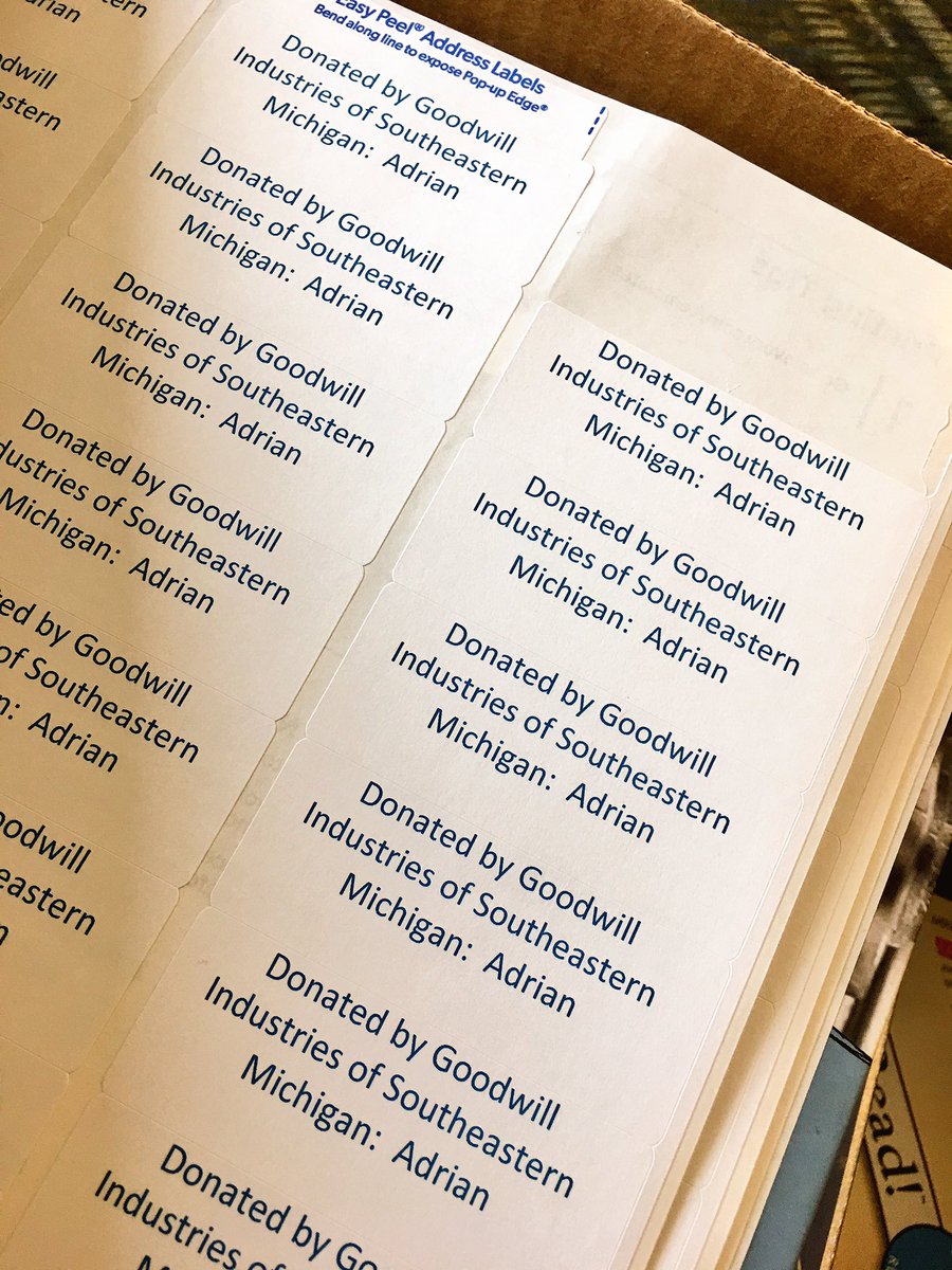 WilsonMellissa's tweet photo. @glenna_ford #SneakPeek #LenaweeLiteracy #ClassroomLibrary LearningLab w/ @LenaweeISD @GoodwillSEMI @Lowes #MichiganLiteracy #Practice8 https://t.co/2cX5LHHCzz