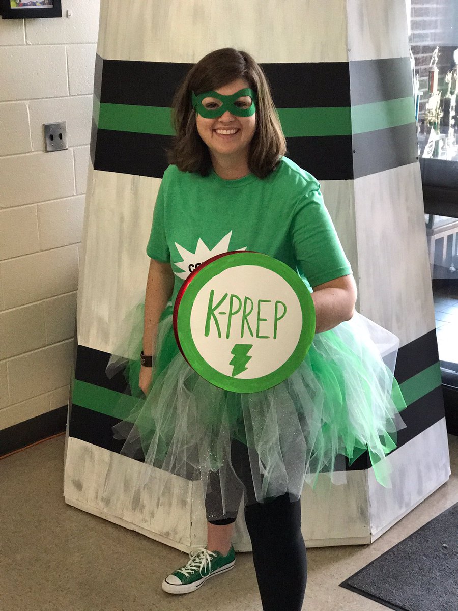 cairoowls's tweet photo. Captain KPREP and Batman at our KPREP pep rally https://t.co/oAKVrsGkTm