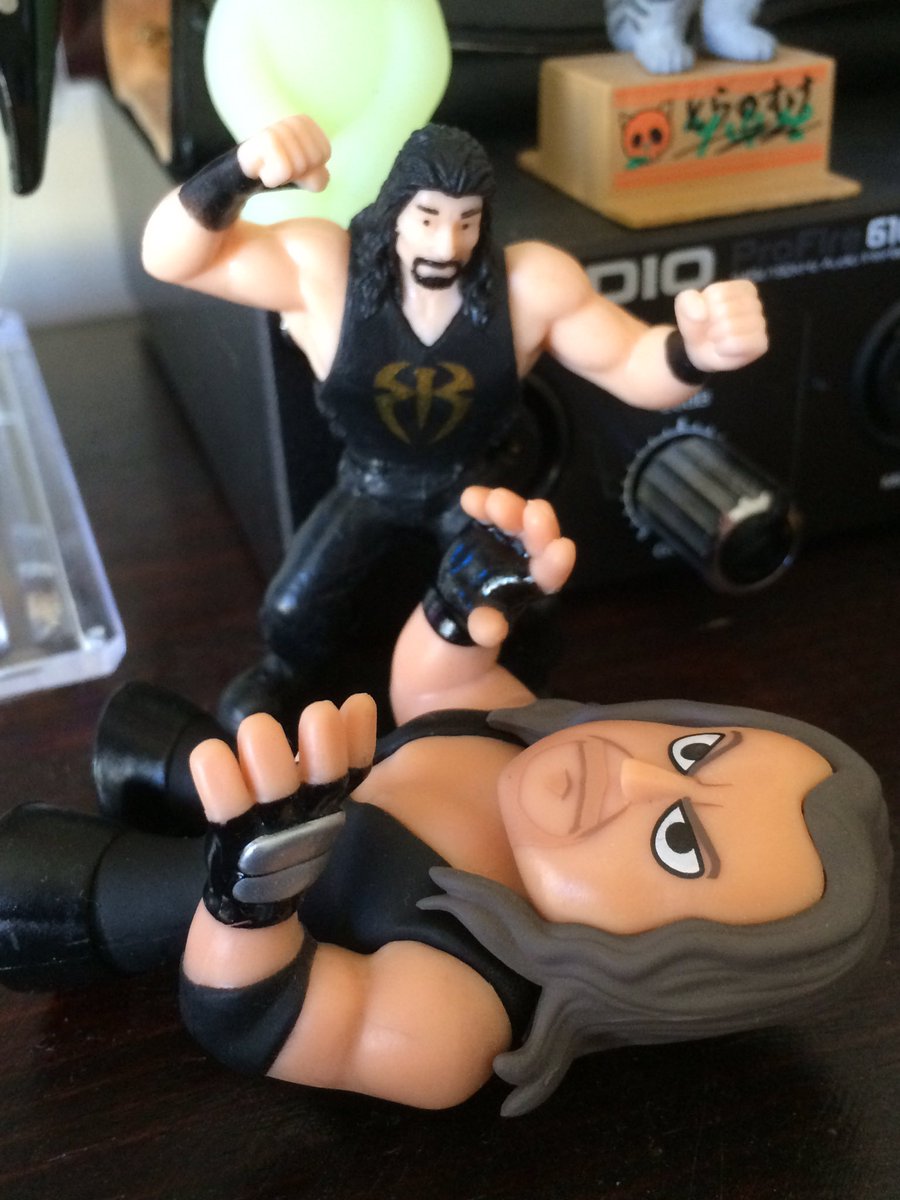 Nezojez's tweet photo. My gf keeps waiting for me to leave the room so she can switch my roman reigns and undertaker figures to this position. https://t.co/RntHTfRfeR