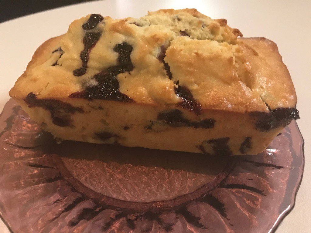 bongoNY's tweet image. Blueberry Lemon Bread