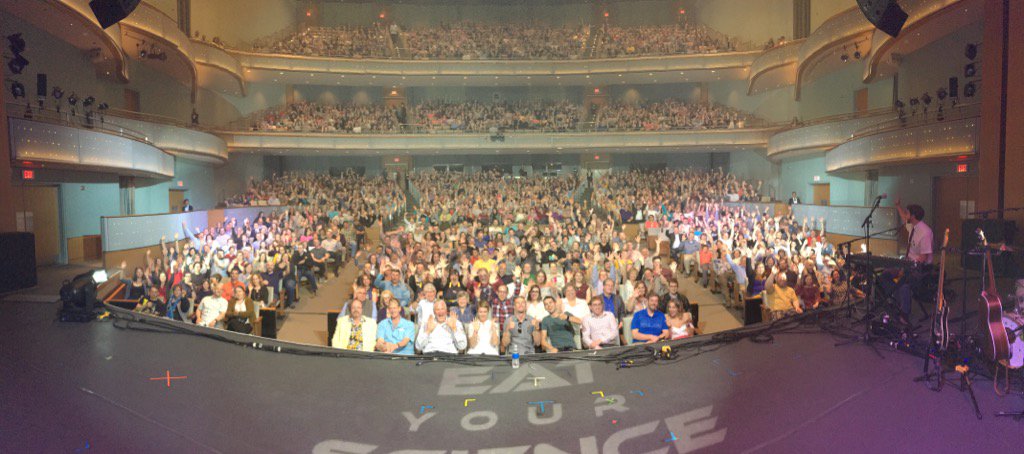 altonbrown's tweet image. #AltonBrownLive