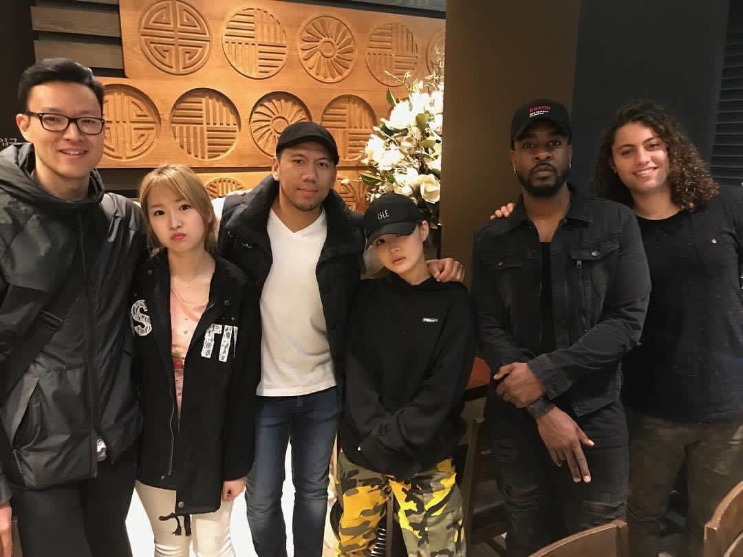 Really short chapter, but one of the dopest ones!! 🇰🇷