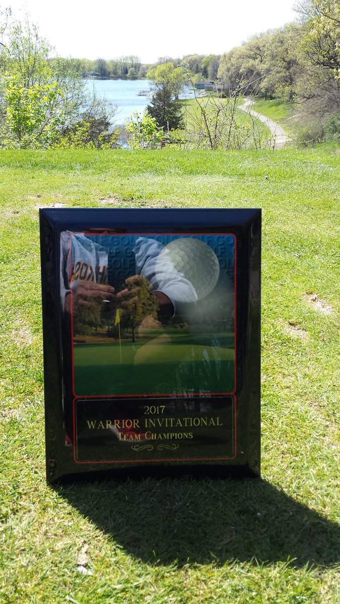 JonnyReb33's tweet photo. @Wisdotgolf Celebrated with a picture on 3 tee and Portage Popcorn all around # repeat https://t.co/Gmdp2vuiNK