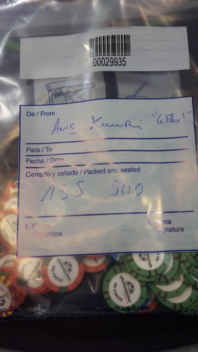 LeFluuux's tweet photo. Bagged 135k pour le day 2 ! Ce fut les montagnes russes mais on s'en est bien sorti ! Reprise demain 17h sur 1k/2k #leflux #letsgooo https://t.co/jjfqHXKdP0