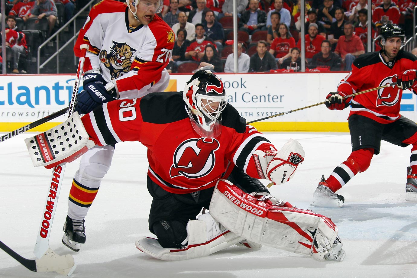 Happy Birthday to Martin Brodeur who turns 45 today! 