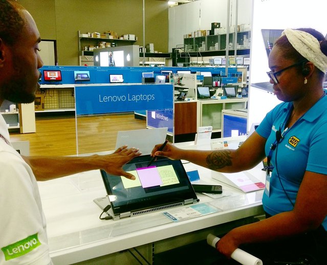 VannessTks's tweet image. Get your ink on with the Yoga 720 #premiumstars #iamlenovo #wearepremium lnv.gy/2qKHyhs