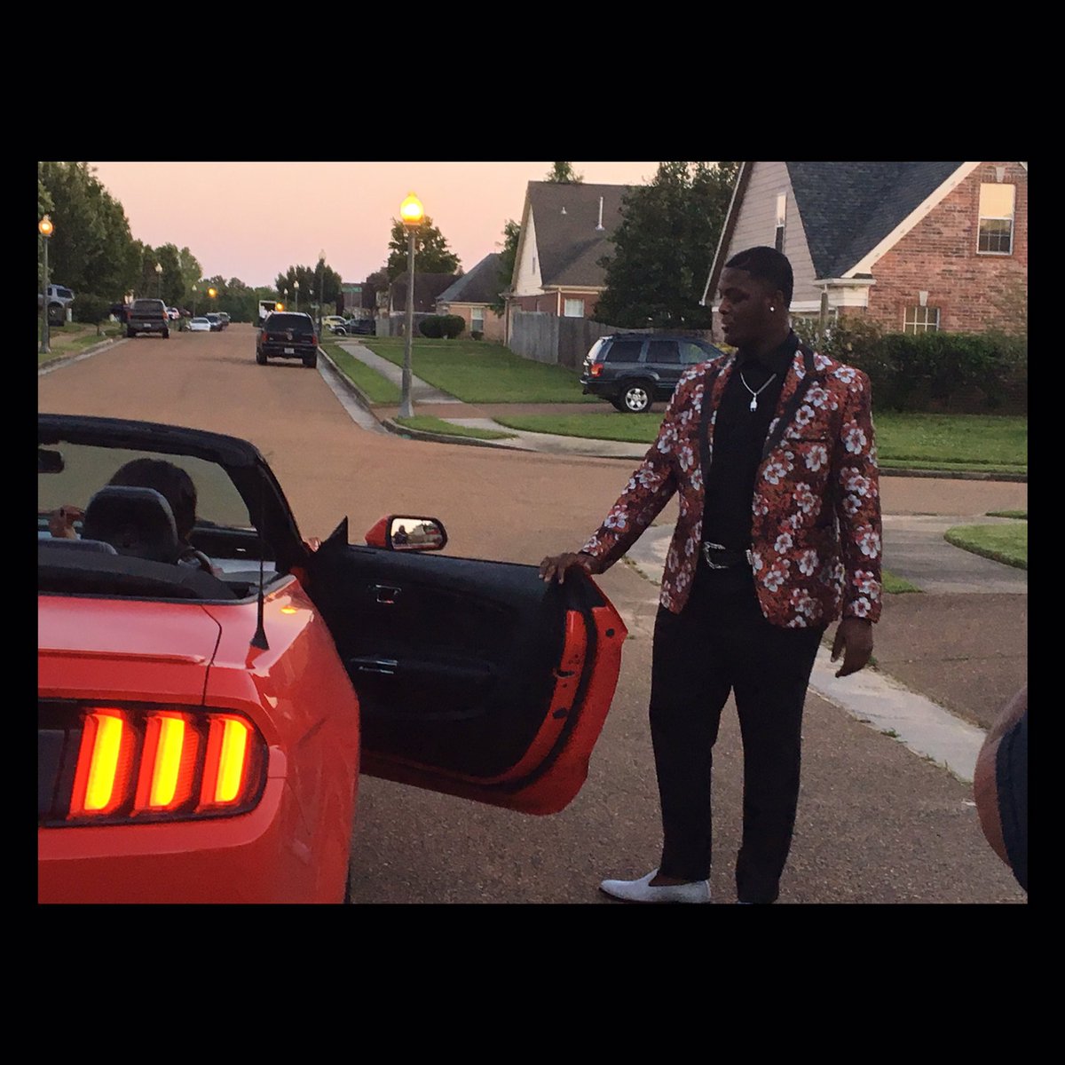 BigBdaOne_'s tweet photo. You Know It Don't Make No Sense If It Don't Make Nun 💯💰 #AfterTheDovaItsOva 🍃 #SecureThePACK 📶 https://t.co/HKozxaWBII