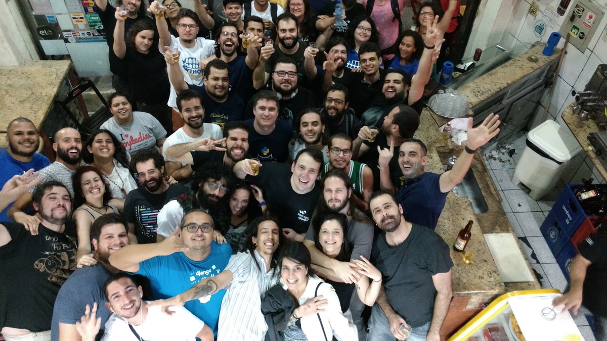 taldoi9's tweet image. É com mt orgulho que divulgo essa foto #pyse #python #comunidade