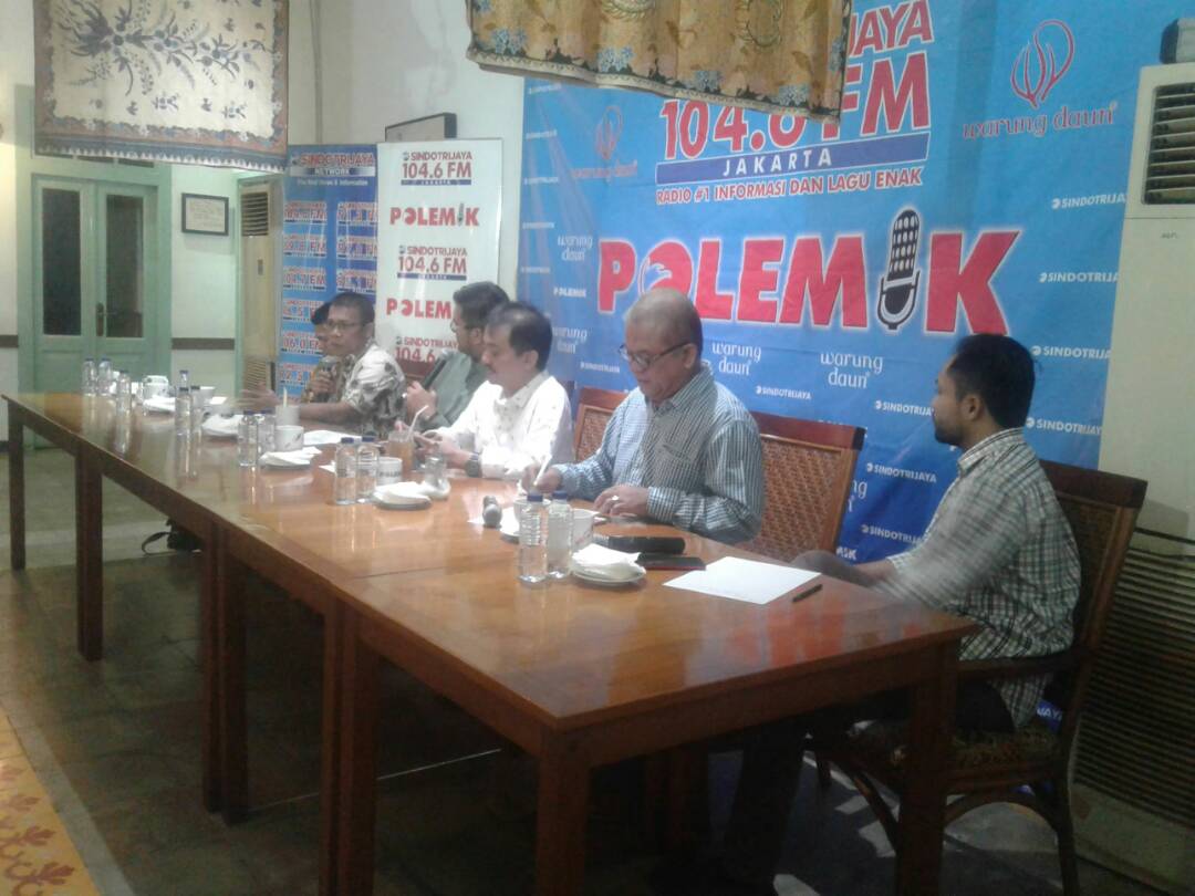#POLEMIKAngketKPK ini bisa juga lho dilihat LIVE video streaming nya di facebook.com/sindotrijayafm &amp; sindotrijaya.com