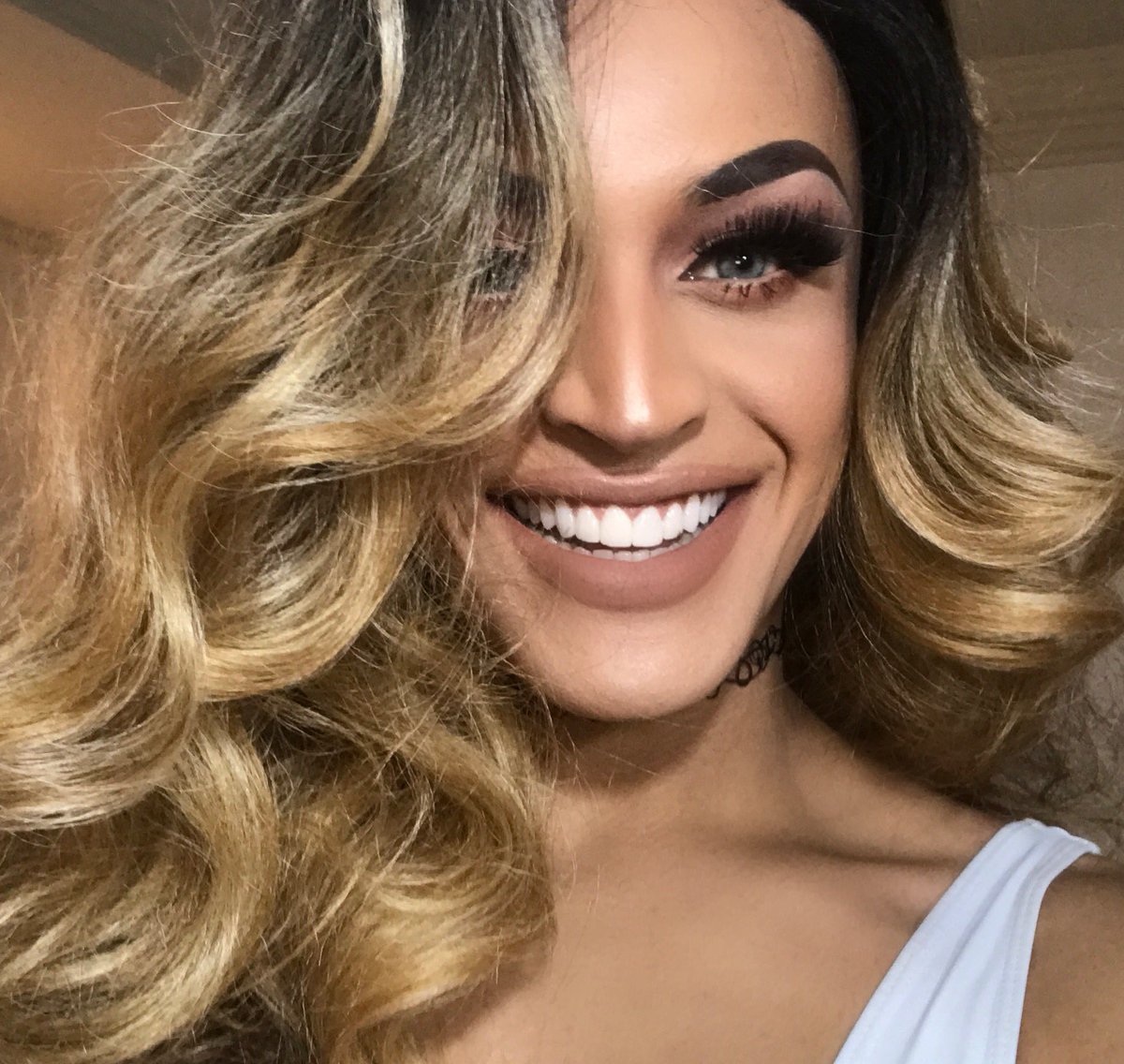 pabllovittar's tweet photo. // SIMBORA MOSSORÓ 💘✨🌸 https://t.co/I9cqv63jgf