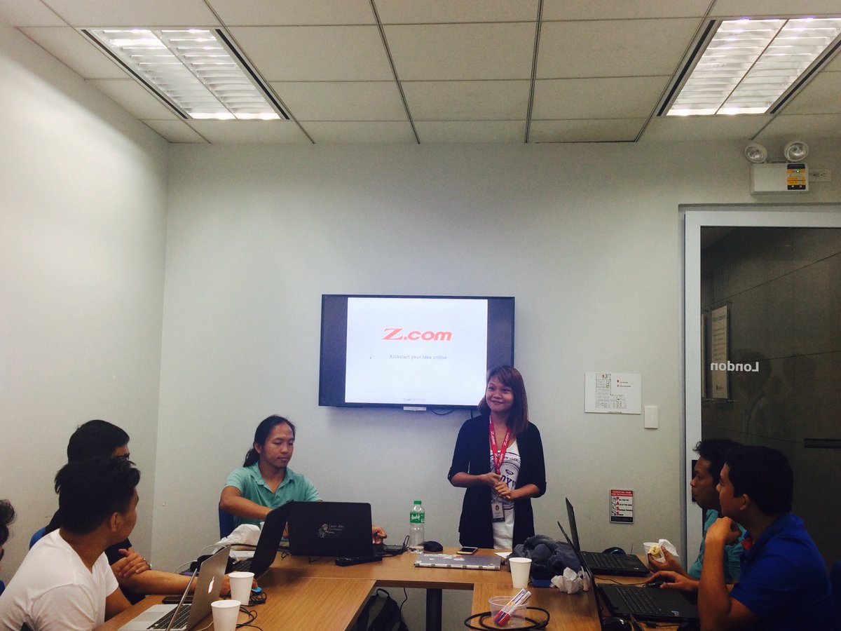 DEVCONPH's tweet image. Ms.Julie Bulaklak giving an introduction about Z.com . 

#IonicCodeCamp #DevconPh
