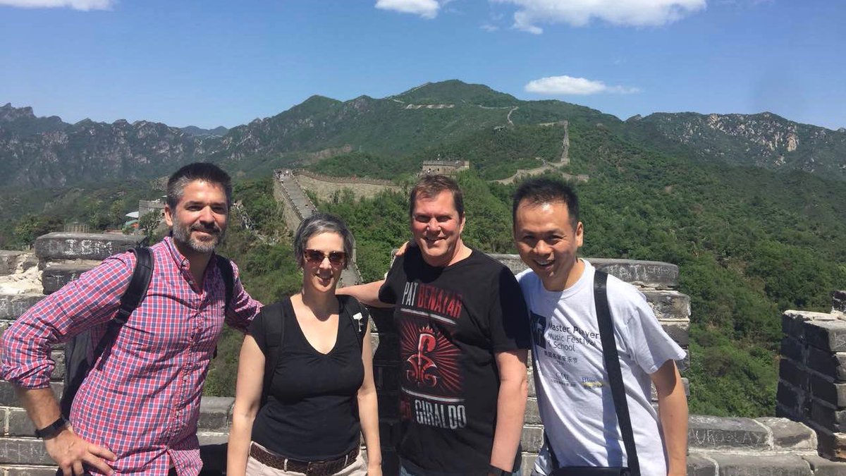 Happy Saturday!  @UDCAS_ arts delegation made it to the Great Wall - Mu Tian Yu section