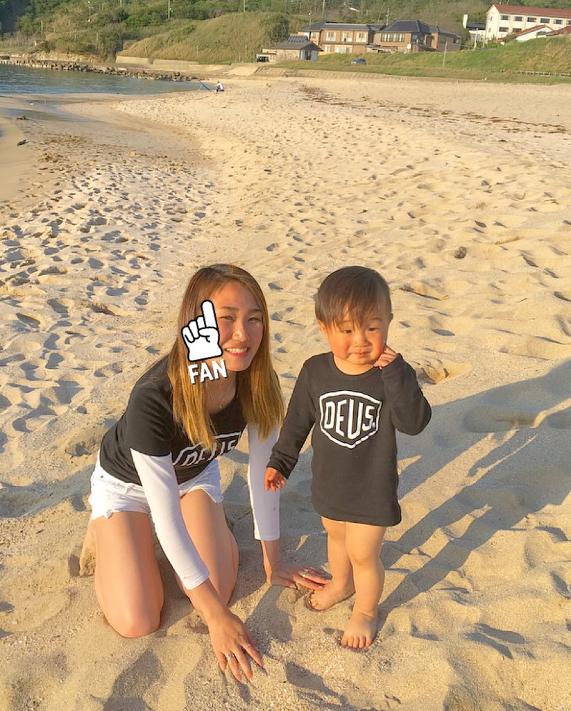 miichanvipaaa's tweet image. 昨日は今年初海行ってきた🌊🐠🌻🌞💗
#linkcode