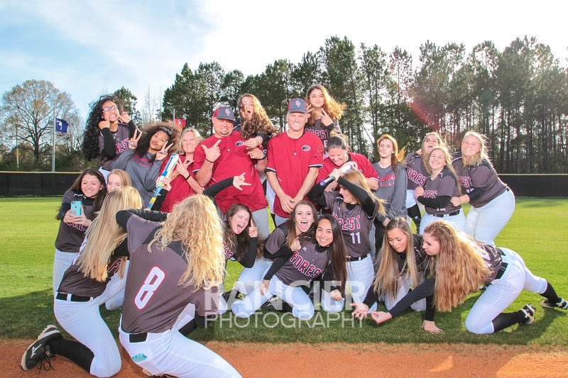 ForestSoftball's tweet photo. @TopSBUniforms Don't forget about @ForestSoftball... Our uniforms are 🔥🔥🔥! #lookgoodplaygood #PanthersPride #CED https://t.co/9IjxTsulC9