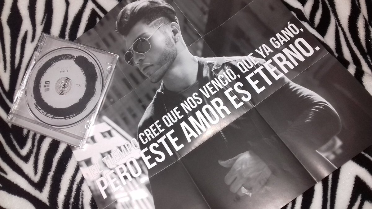 eliSamobeth's tweet photo. En mis manos 😍 me encanta ❤🎶 @SAMOALLSTAR https://t.co/JZb9LdVhfP