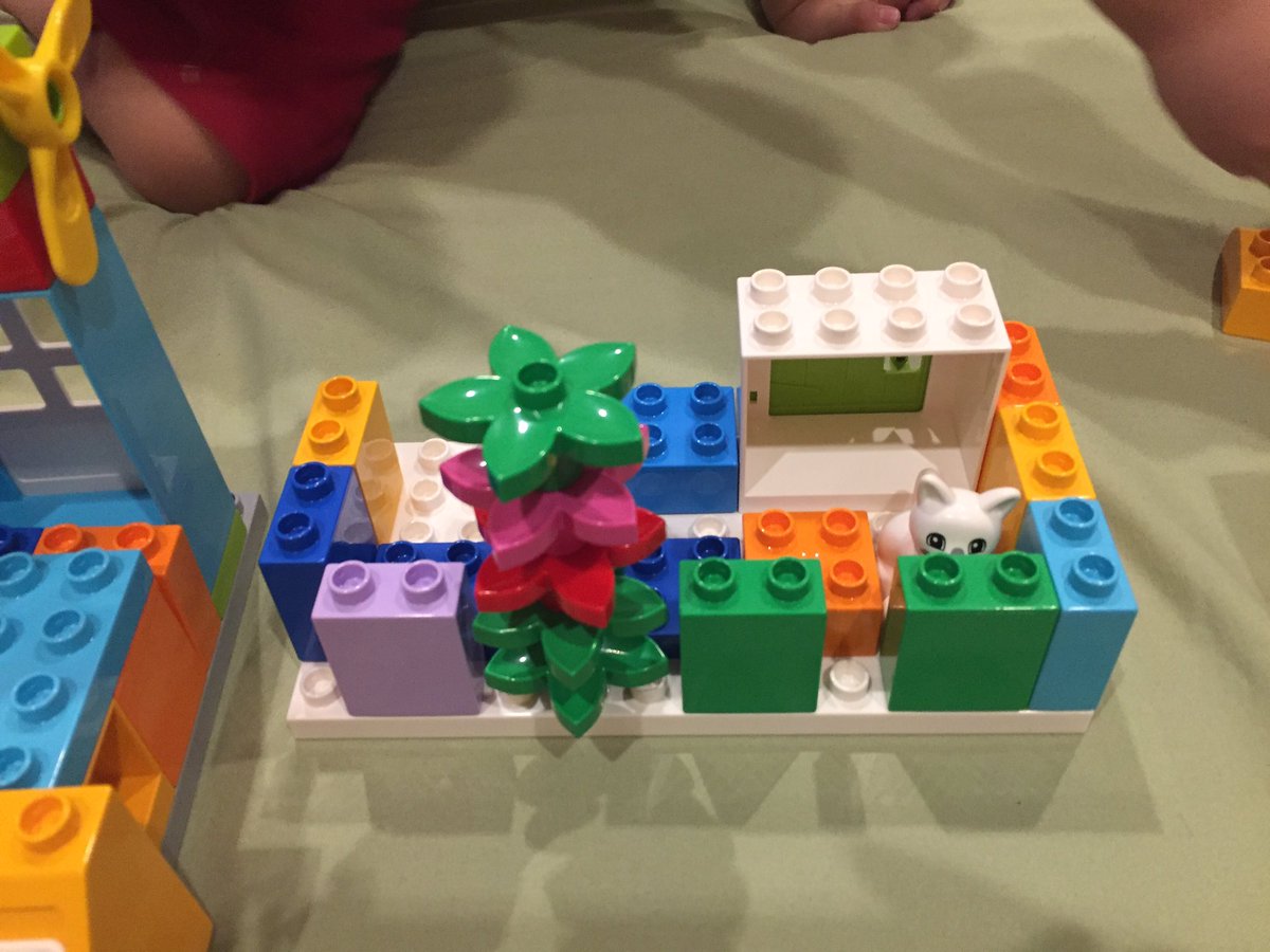 garjito999's tweet photo. Sam building Lego..... this is the first time sam could build something that has shape. https://t.co/4S6drpoK66