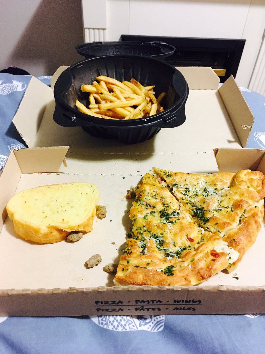 MeganColletteXO's tweet photo. My night 👌🏼😍 https://t.co/7YFavNw5t7