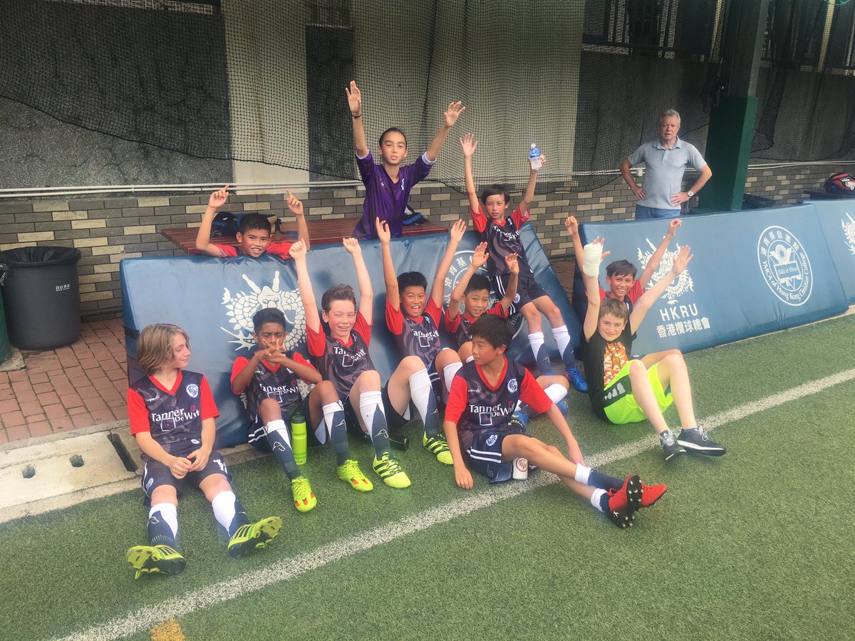 ESFLions's tweet photo. Well done to the @ESFLions 2005's for storming to league title with a 6-0 win this morning! https://t.co/hLG57mAZ6Y