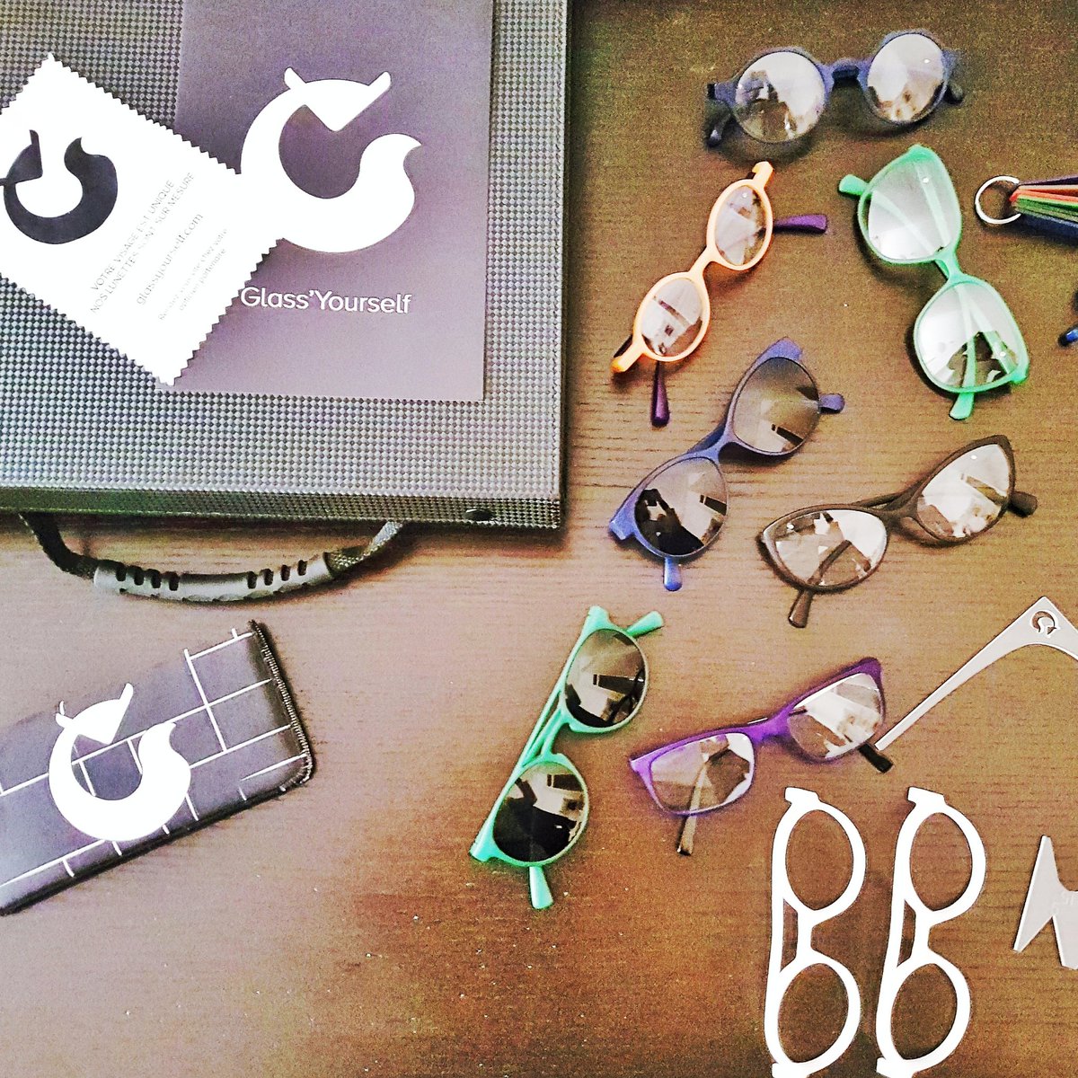 Glass_Yourself's tweet photo. @simondcolaone 15 opticiens du nord pas de calais ont opté pour une marque de lunettes de #roubaix qui crée en #surmesure via #3Dprinting https://t.co/FqhgkdroP6