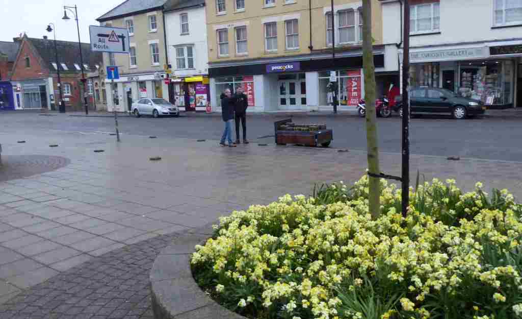 Cheer yourself up this Saturday flow.stivestowncouncil.gov.uk/2017/05/06/che…