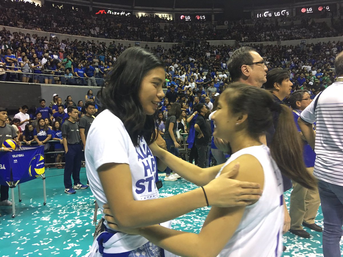 camillenaredo's tweet photo. .@AlyssaValdez2 comforting the Lady Eagles after their Game 2 loss https://t.co/LDz84hhJdP