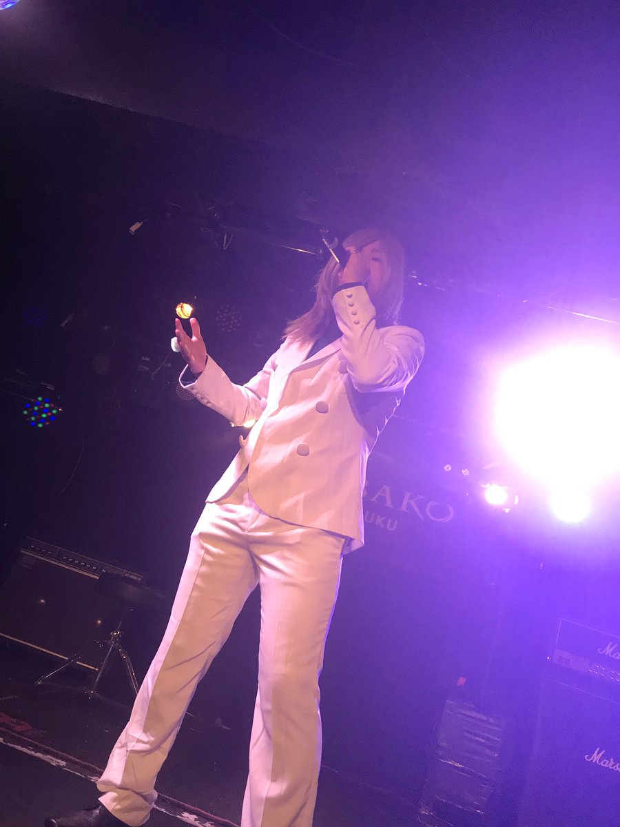 quartetshuffle's tweet photo. パレス上原!!
熱唱♪
#カルテットシャッフル #SHUFFLENIGHT https://t.co/qmoIfmqifw