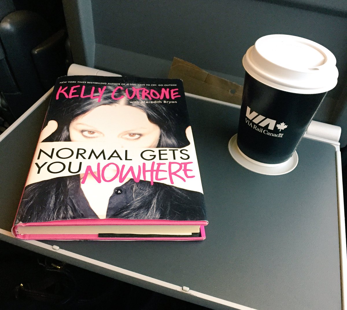 ChildLifeAlexx's tweet photo. @ChildLifeMorgan knows just what I need 🙏🏼 30 pages in and already in love, again, with @kellycutrone 🖤 #normalgetsyounowhere https://t.co/LWtB3LQR54
