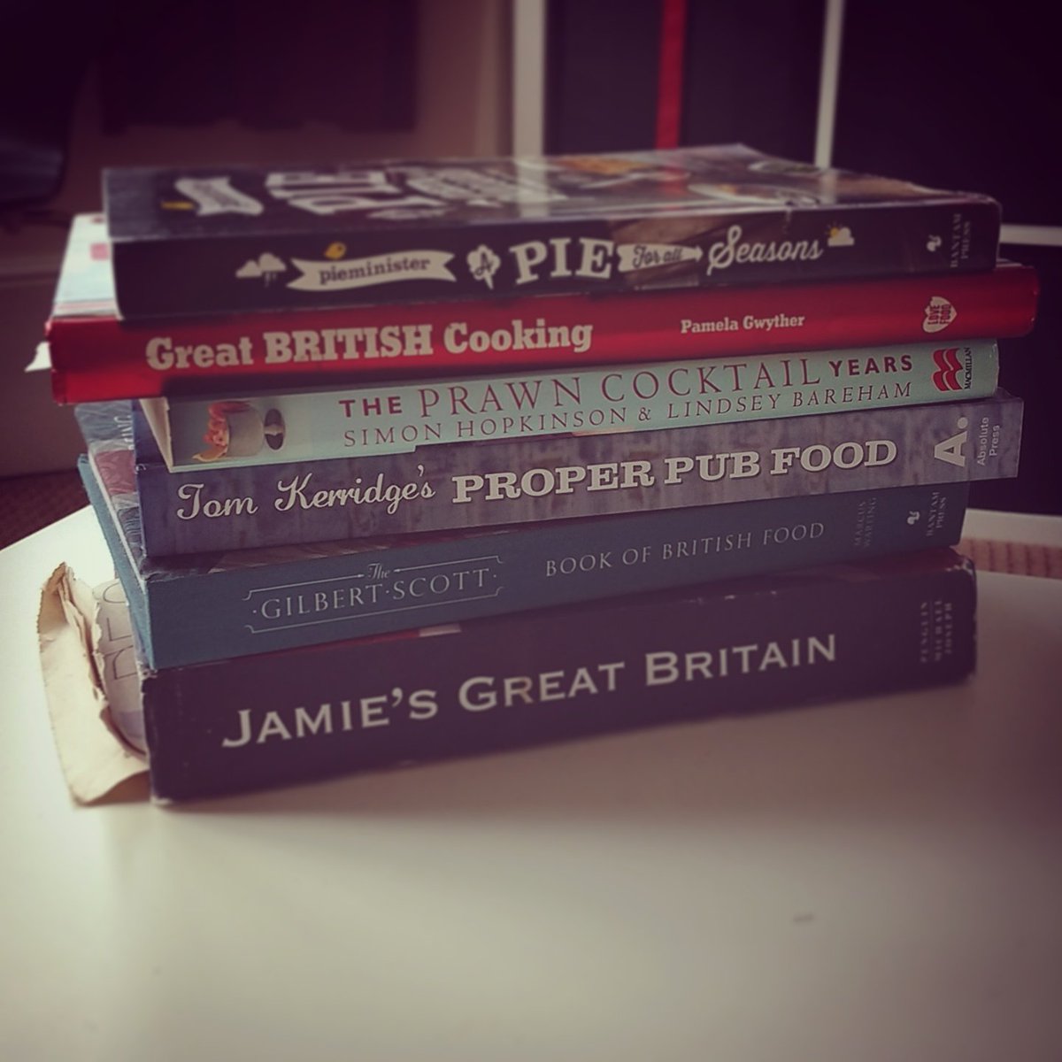 CookingBritain's tweet image. Weekend reading = tasty reading  

#getreadyfortasty #britishfood #visitlondon #visitbritain