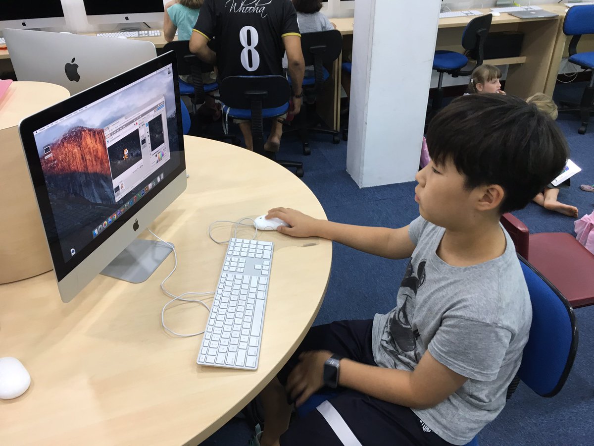 heatherprekop's tweet image. Beginners, intermediate and advanced coders working on their games for the #globalcodeathon #ishcmcib