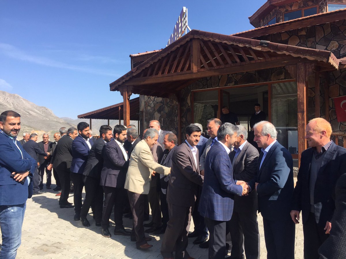 AhmetAYDIN_02's tweet photo. Çelikhan İlçemizdeyiz, Çelikhanlı kardeşlerimiz ile bir araya gelip, Mayıs ay'ı ilçe danışma Meclis toplantımızı gerçekleştirdik. https://t.co/RrID7et94Y