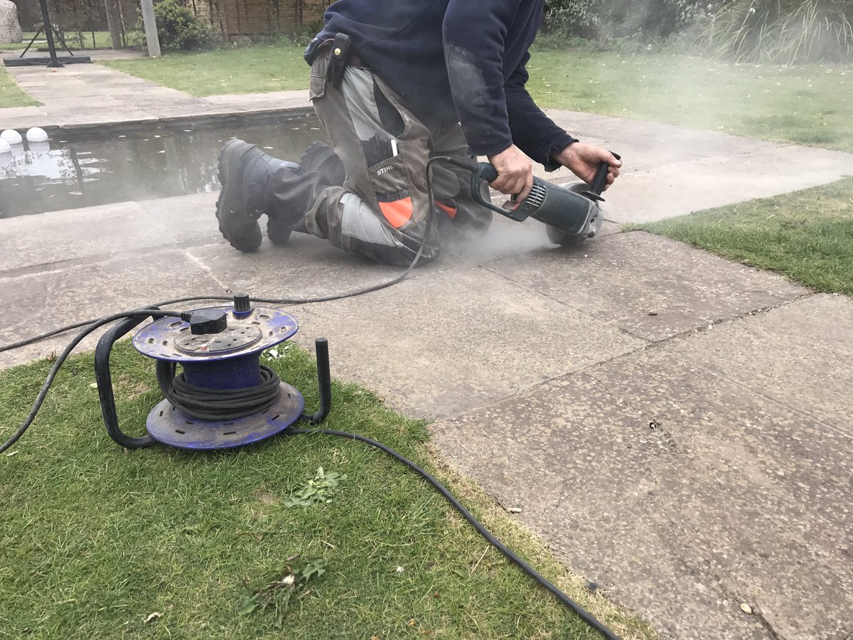 DmChainsaws's tweet photo. New automower challenge yesterday, We wanted the mower to cross over a path and continue to mow the other other side. #HusqvarnaAutomower https://t.co/CzrcQrslqe
