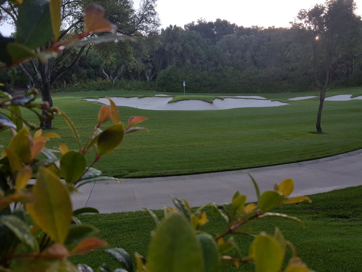 AgronomyRCV's tweet photo. #RealClub #Valderrama. Nice day to keep working. Perfect condition to enjoy playing #golf. @EuropeanTour @GCSAA @PGATOUR @USGA #Sotogrande https://t.co/5Vh6R6BnIH