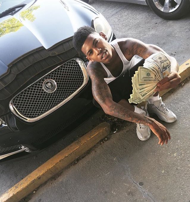 JmmLarry's tweet photo. Money Man 🗣💰 https://t.co/0IZSdodgGb