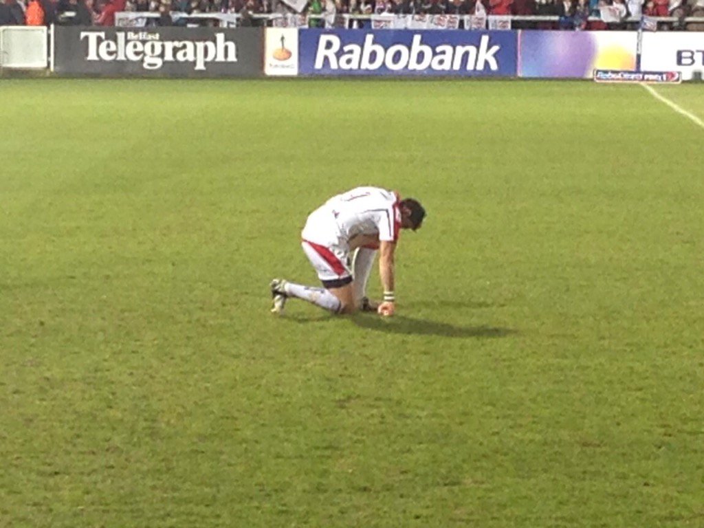 Spud (@spud_rumble) on Twitter photo From his first game to his last <a href="/UlsterRugby/">Ulster Rugby</a> the only goal has been - GLORY TO GOD!
Thank you brother #ThankYouRuan From his first game to his last <a href="/UlsterRugby/">Ulster Rugby</a> the only goal has been - GLORY TO GOD!
Thank you brother #ThankYouRuan