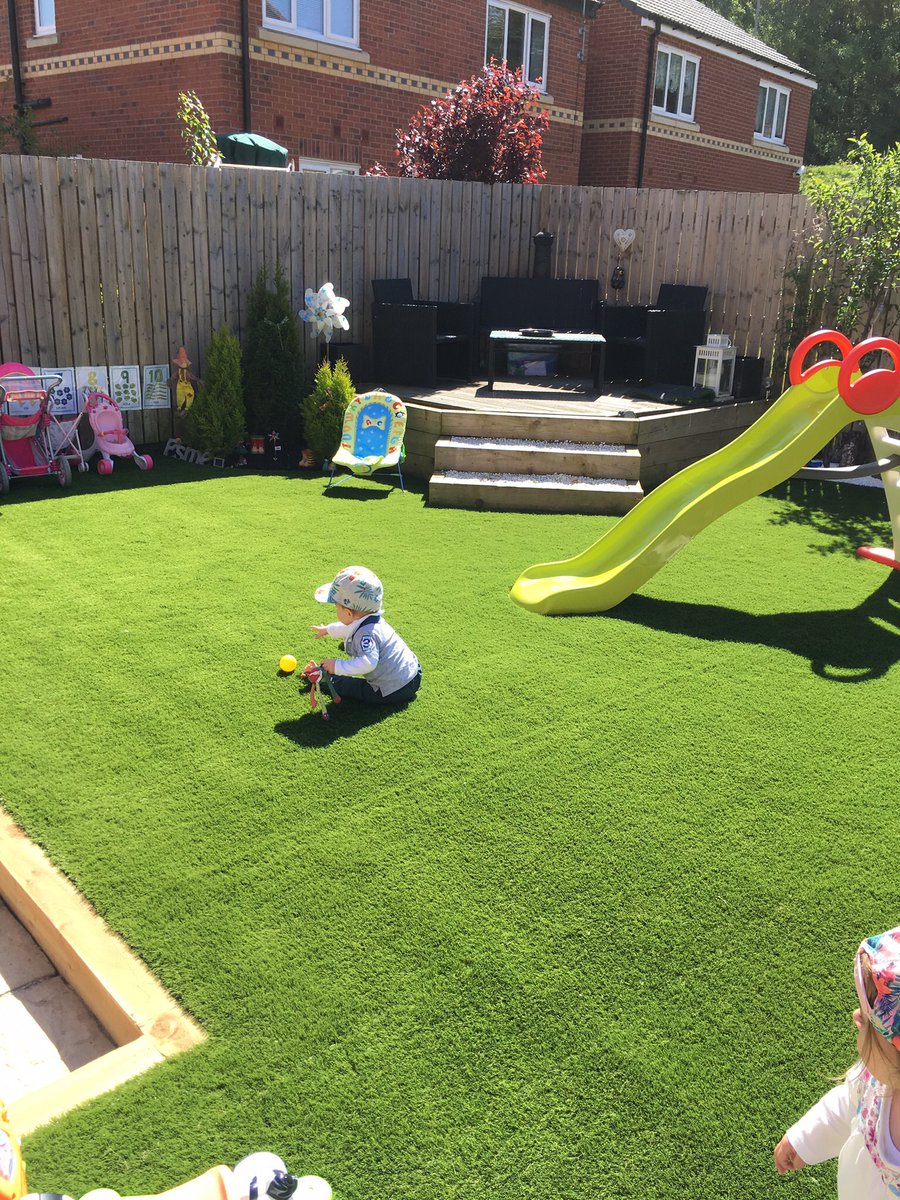 Little_StepsEd's tweet photo. The children are loving our garden ☀️🌿🐛🦋 #childcare #Children #EYFS #summer17 #bizawards17 #biztips #businessideas #daycare #fun #support https://t.co/ouTIE4pJ2d