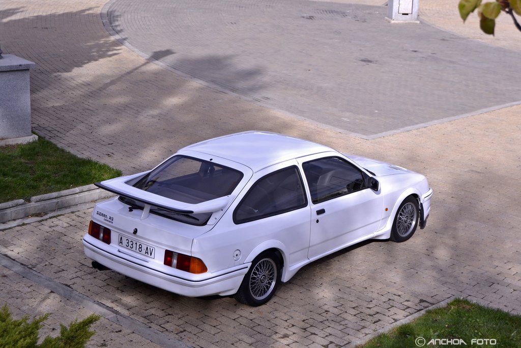 Anchoaphoto's tweet photo. Ford Sierra RS Coswoth 1987
#classiccars #cochesclasicos #yountimer #fordsierra #sierracosworth #fordrs #petrolhead https://t.co/IeyZEh6YXW