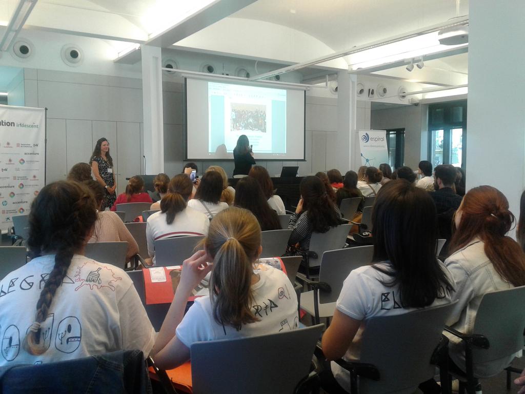 Badiverd's tweet image. #code4care are in #Barcelone in the event of #technovationchallenge #codegirls . Good luck my girls...
