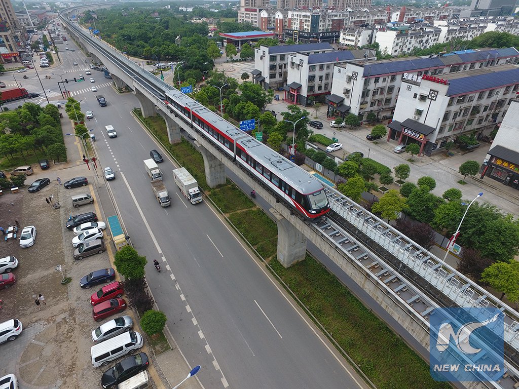 XHNews's tweet photo. China's 1st maglev rail line has safely operated for one year in Changsha City of central China's Hunan Province https://t.co/FaAF2hoqyO