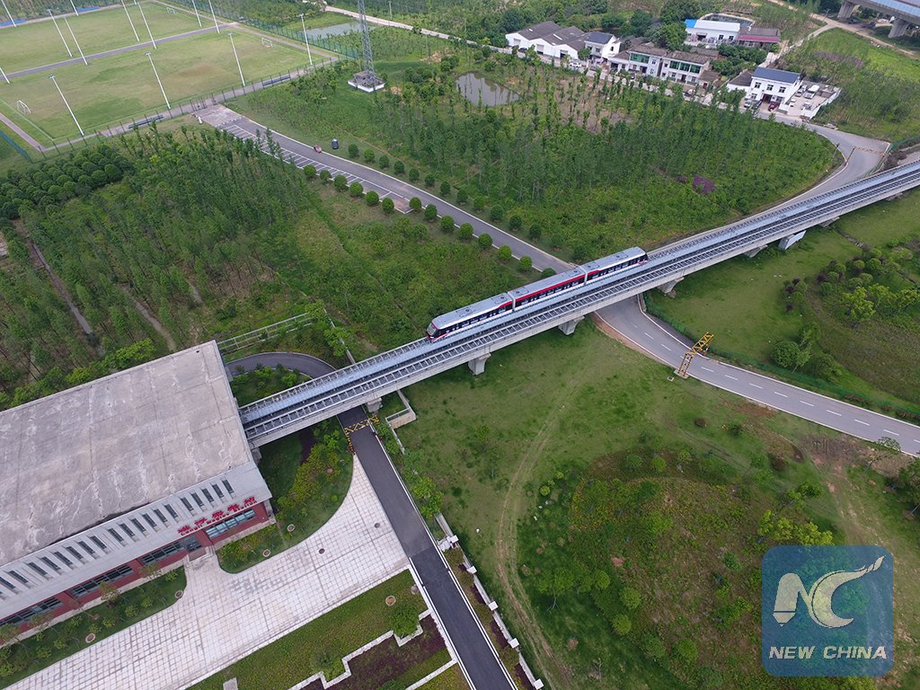 XHNews's tweet photo. China's 1st maglev rail line has safely operated for one year in Changsha City of central China's Hunan Province https://t.co/FaAF2hoqyO