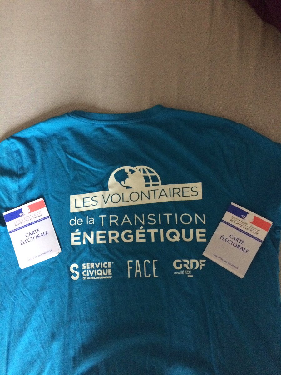 On oublie pas dimanche on vote ! 📨✔️